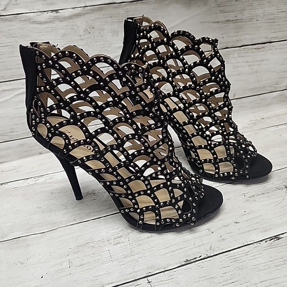 Zigi Soho Duran Black Studded Laser-Cut Cage Sandals Heeled Booties Size 8 NWB - Picture 3 of 15